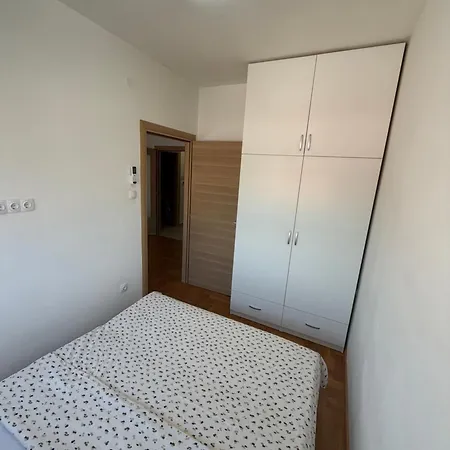 Hladovina 2 Apartman